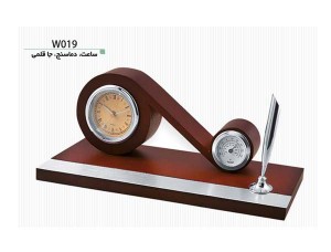 ساعت، جاقلمی و دماسنج رومیزی W019