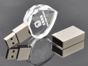 فلش مموری کریستالی طرح قلب