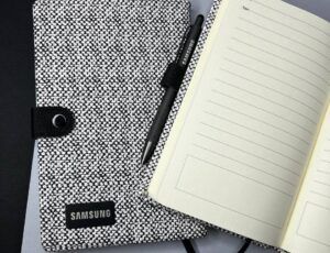 دفترچه یادداشت تبلیغاتی با چاپ اختصاصی